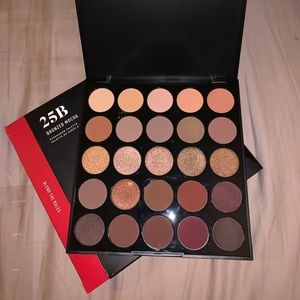 Morphe 25B bronzed mocha eyeshadow palette
